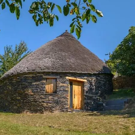 Apartment Palloza Baltasar Castelo (Cervantes, Lugo)